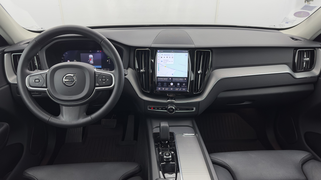 Volvo XC60 T6 Recharge AWD 253 ch + 145 ch Geartronic 8 — photo 13