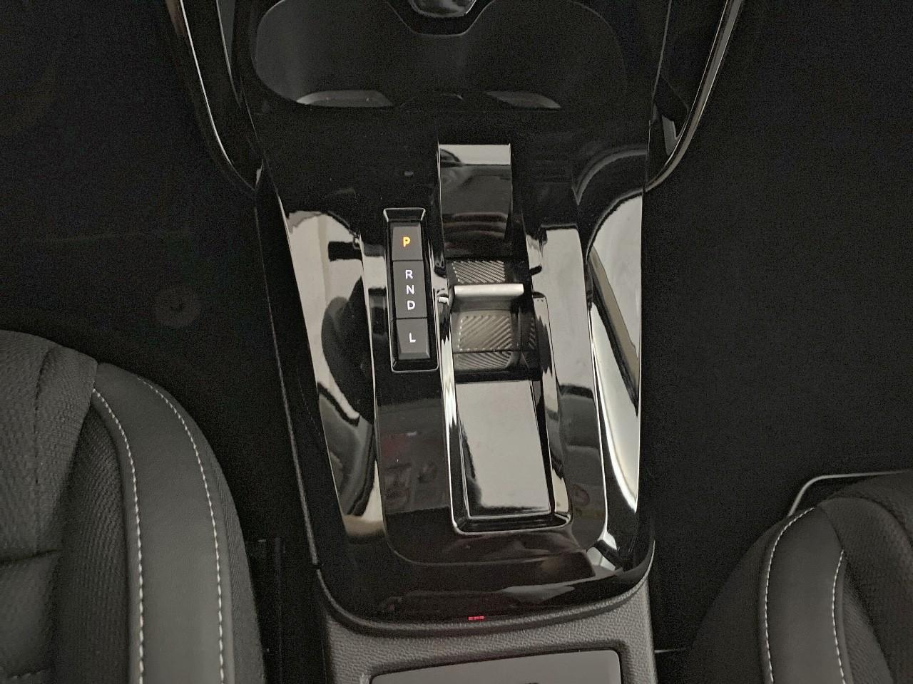 Citroën C3 Aircross hybride 145 ch aut max — photo 17