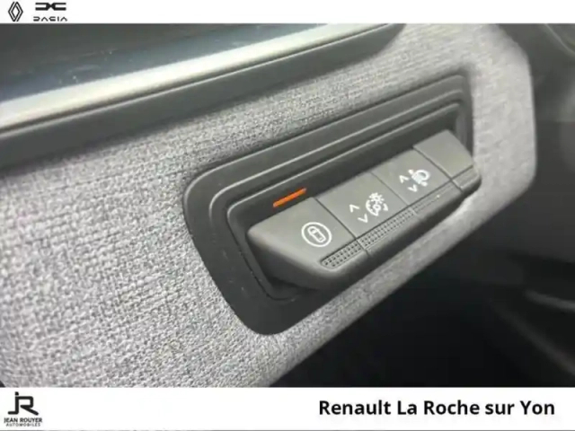 Renault Clio 1.0 sce 65ch evolution - 24 — photo 9