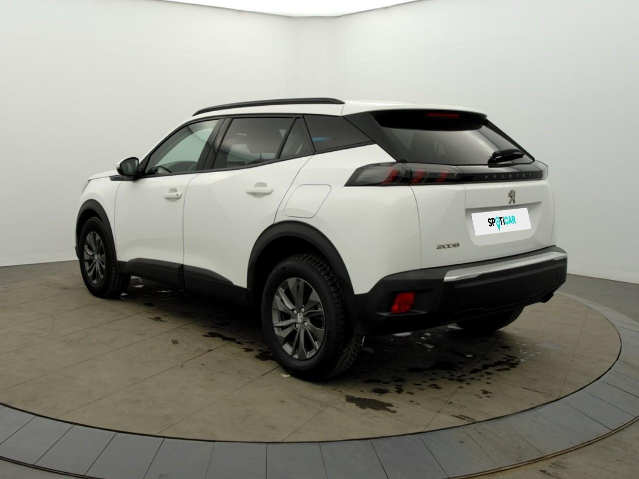Peugeot 2008 puretech 100 s&s bvm6 style — photo 3