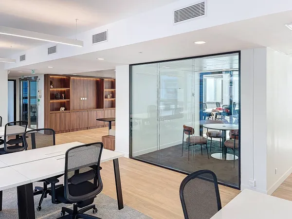 Bureau 437 m²