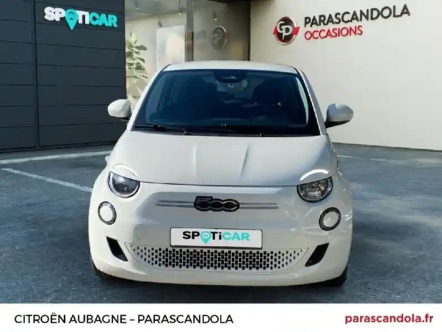 Fiat 500 e 95ch action — photo 2