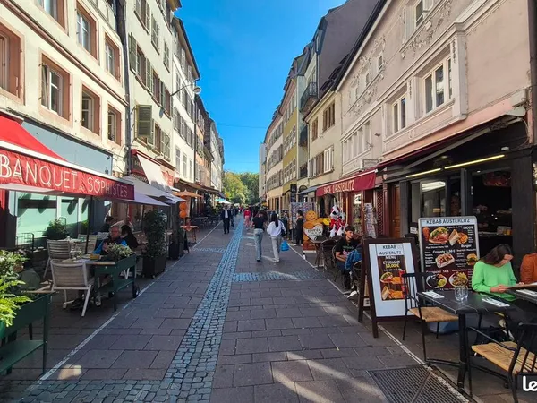 Local commercial 156,61 m² - rue d'Austerlitz - quartier Krutenau