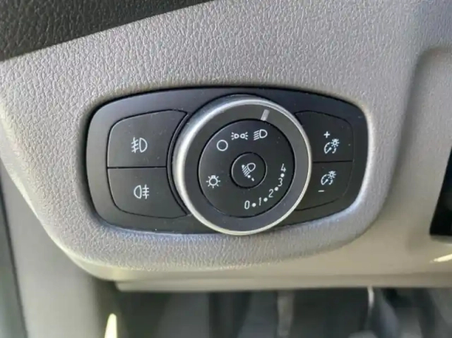 Ford Transit Connect fourgonnette l1 1.0e 100ch e85 trend — photo 8