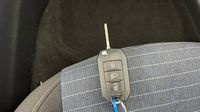 Peugeot 208 1.5 BlueHDi 100 Premium — photo 16