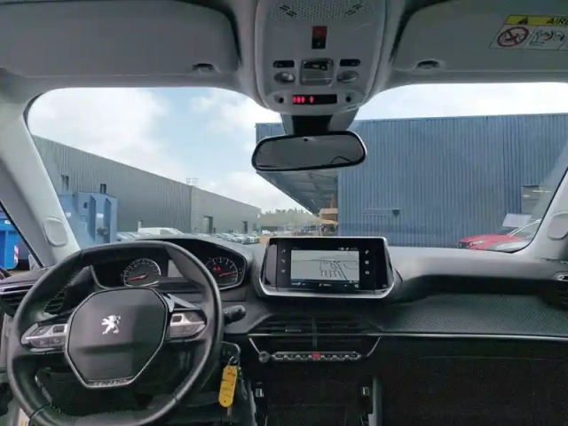 Peugeot 2008 puretech 100 s&amp;s bvm6 — photo 42