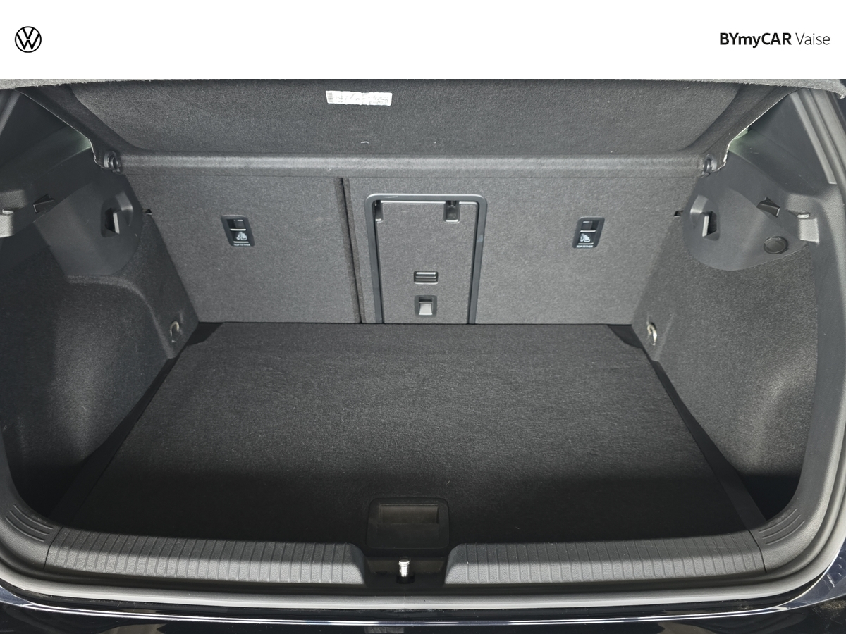 Volkswagen Golf 1.5 eTSI OPF 150 DSG7 — photo 13