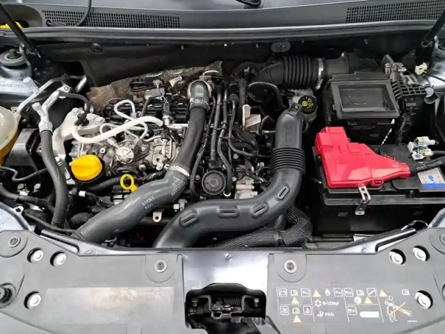 Dacia Duster tce 150 fap 4x2 edc — photo 14