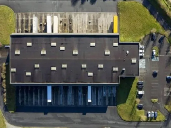 Entrepôt 3206 m²