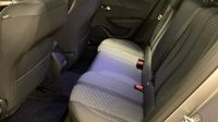 Peugeot 2008 1.2 Hybrid 145ch Allure e-DCS6 — photo 13