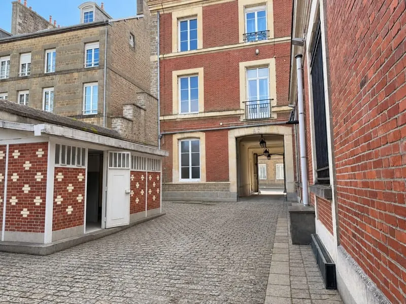Photo 8