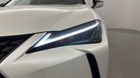 Lexus Ux 250h Luxe 2WD — photo 17