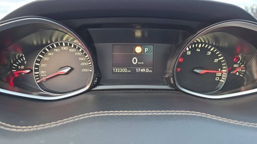 Peugeot 308 1.2 Puretech 130 EAT8 - GT Line – 2019 – 132202 km – Essence – Boîte Automatique — photo 28