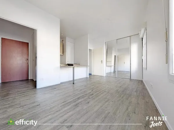 Studio 1 pièce 27 m²