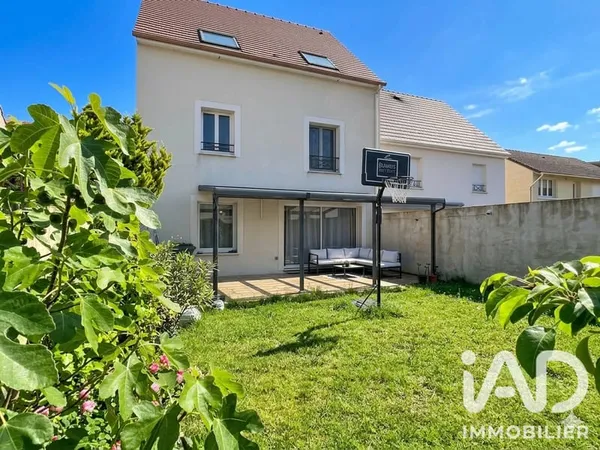 Maison 6 pièces 155 m²