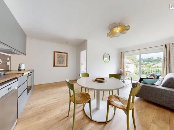 Appartement 4 pièces 90 m²