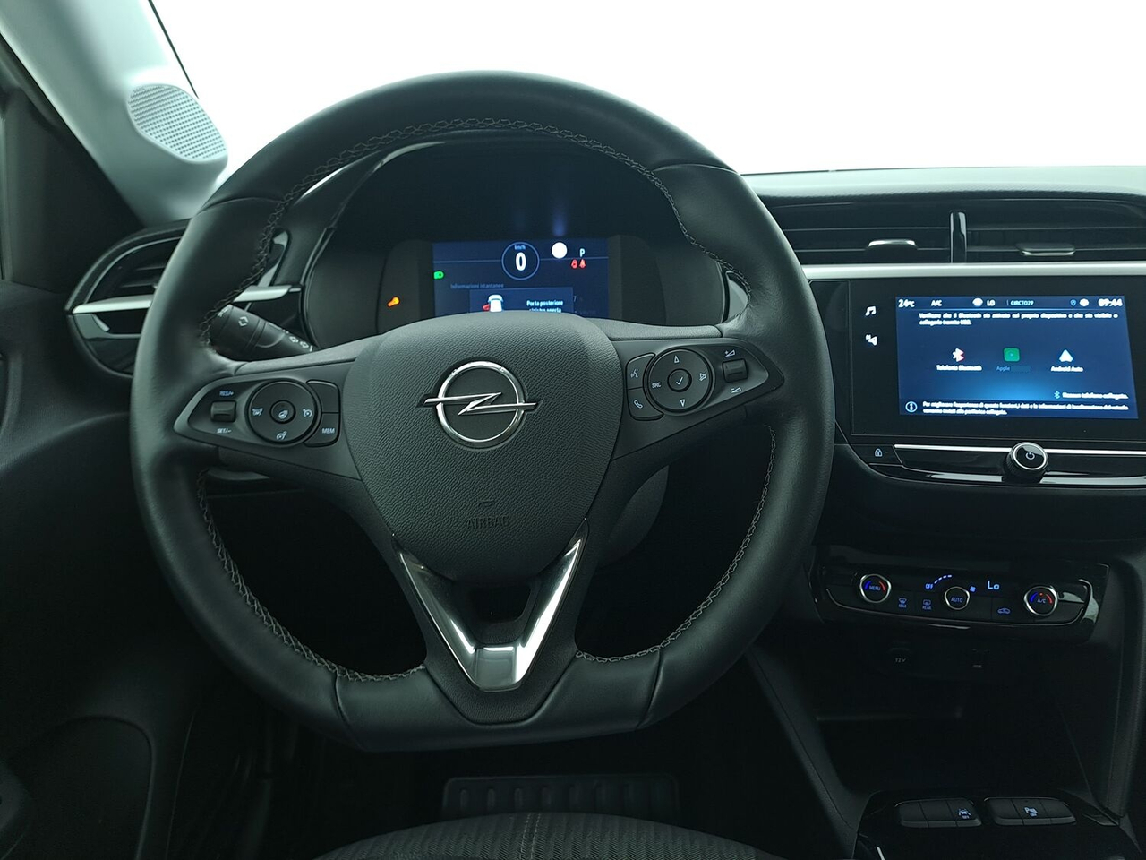 Opel Corsa — photo 12