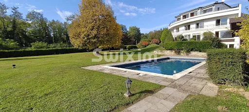 Villa 15 pièces 340 m²