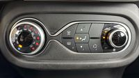 Renault Twingo E-Tech Electric Life R80 Achat Intégral - 21 — photo 19