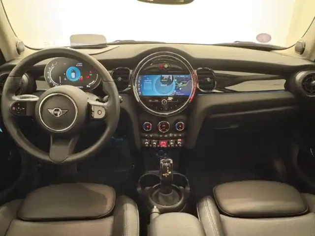 Mini Mini 5 portes cooper 136ch edition premium plus bva7 — photo 13