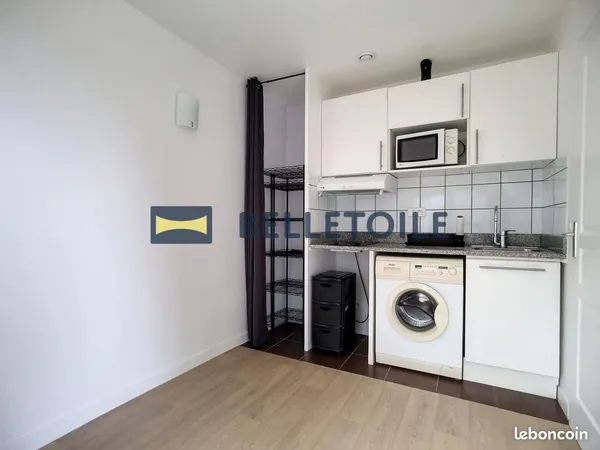 Studio 1 pièce 10 m²