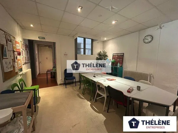 Bureaux 180 m²