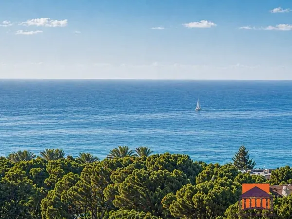 LA CIOTAT T3 676 000EUR
