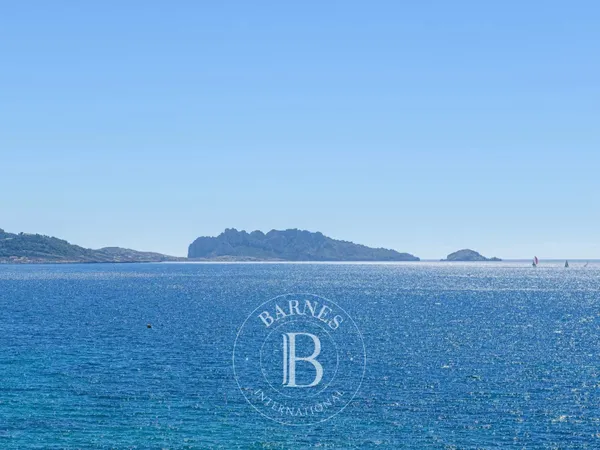 A VENDRE - 13007 - BOMPARD - CORNICHE KENNEDY - MAISON - TERRASSE - VUE MER