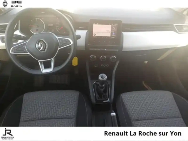 Renault Clio 1.5 blue dci 100ch evolution — photo 6