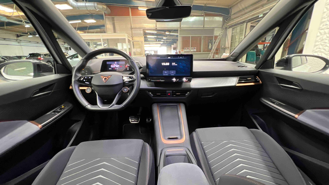 Cupra Born 230 ch - Batterie XL — photo 9