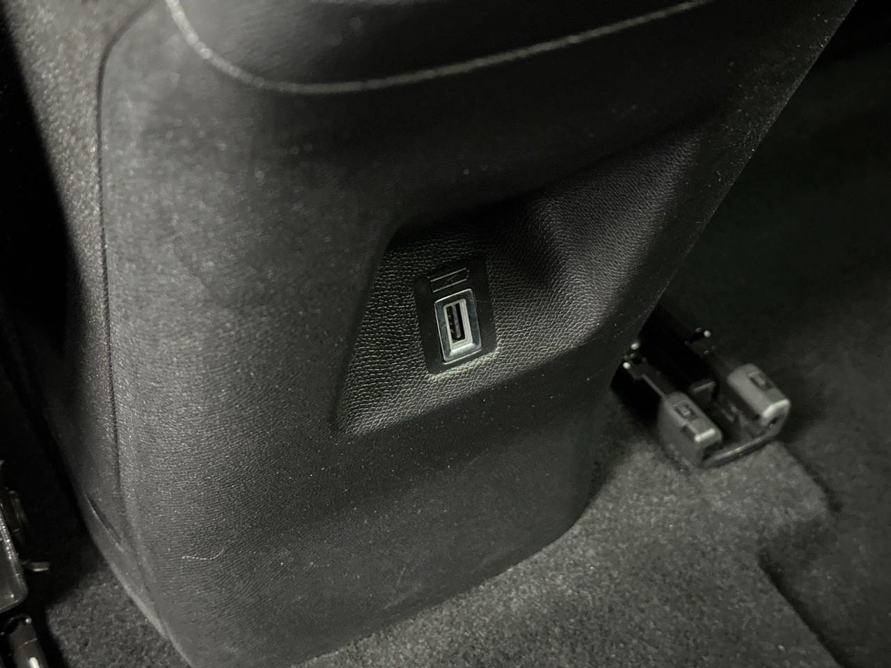 Citroën C5 Aircross puretech 130 s&s eat8 c-series — photo 38