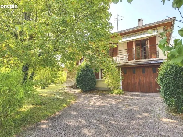 Maison 5 pièces 127 m²