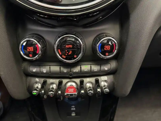 Mini Mini hatch 5 portes cooper 136 ch dkg7 — photo 24