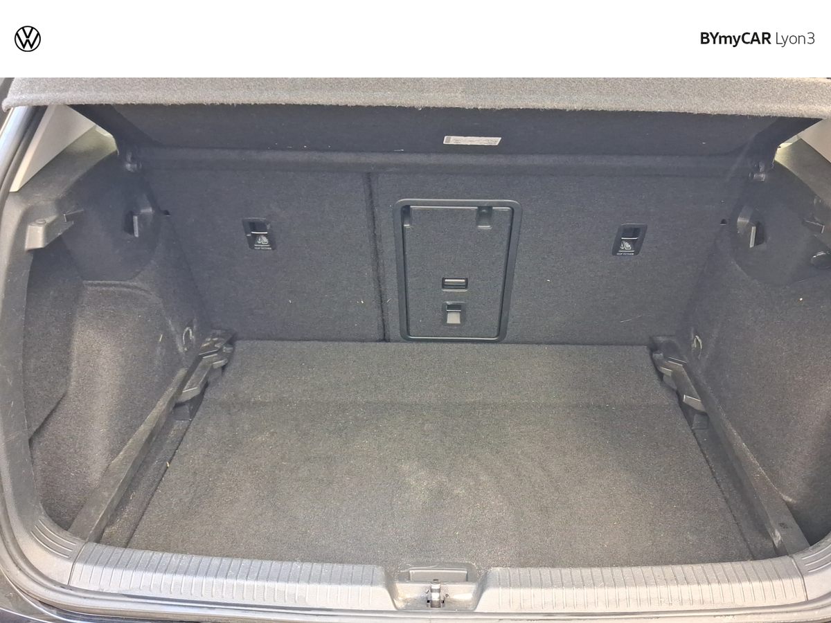 Volkswagen Golf 1.5 eTSI OPF 130 DSG7 — photo 12
