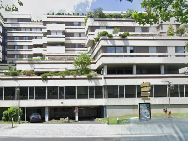 Location Parking(s) sécurisé(s)