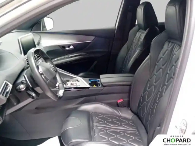 Peugeot 3008 hybrid 225 e-eat8 — photo 3