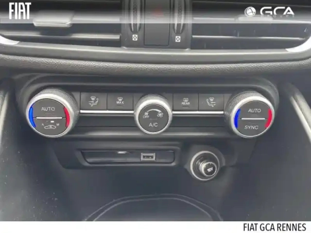 Alfa Romeo Giulia 2.2 jtd 160ch super at8 my20 — photo 11