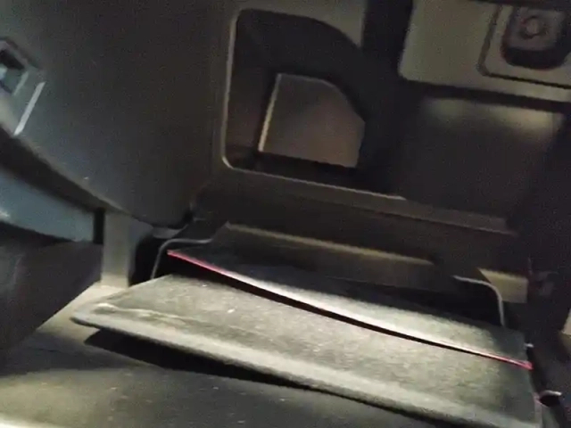 Citroën C5 Aircross hybride rechargeable 225 e-eat8 shine — photo 16