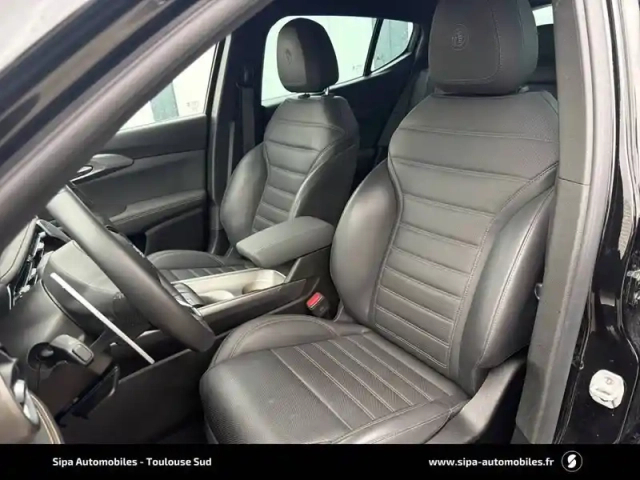 Alfa Romeo Tonale 1.3 hybride rechargeable phev 280ch at6 e-q4 — photo 14