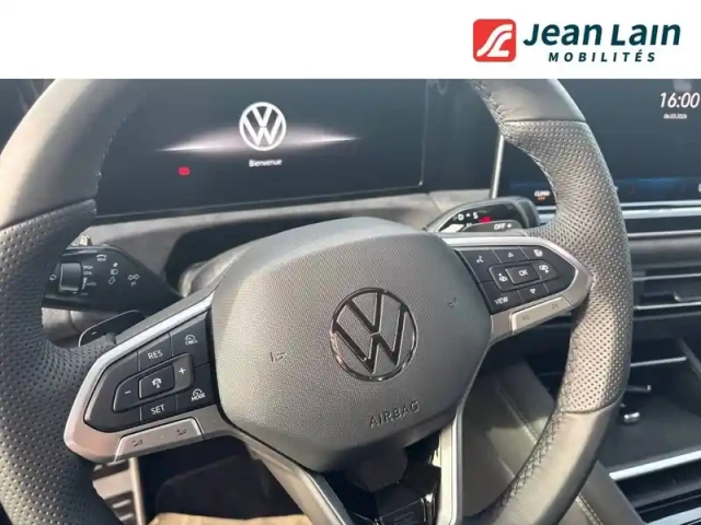 Volkswagen Tiguan 2.0 tdi 150ch dsg7 — photo 12