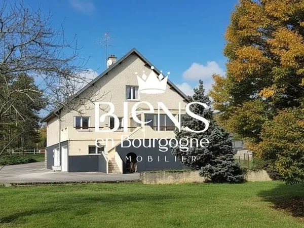 Maison 7 pièces 174 m²