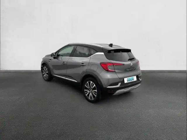 Renault Captur e-tech plug-in 160 - 21 — photo 57