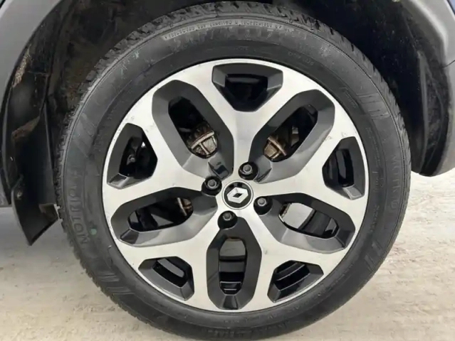 Renault Captur dci 90 intens 5p — photo 20