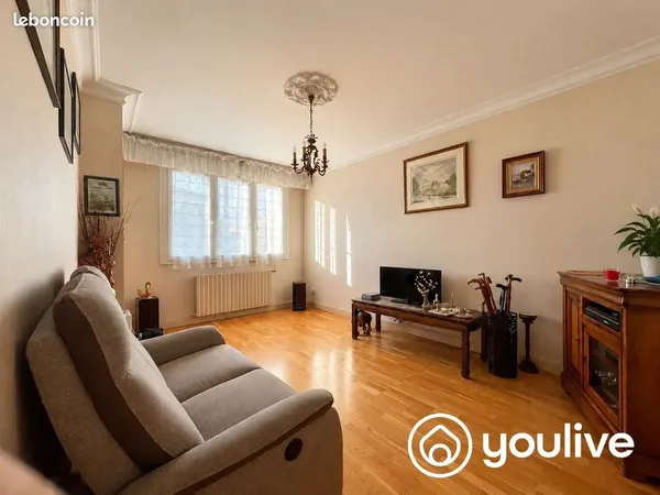 Propriété 5 pièces 135 m²