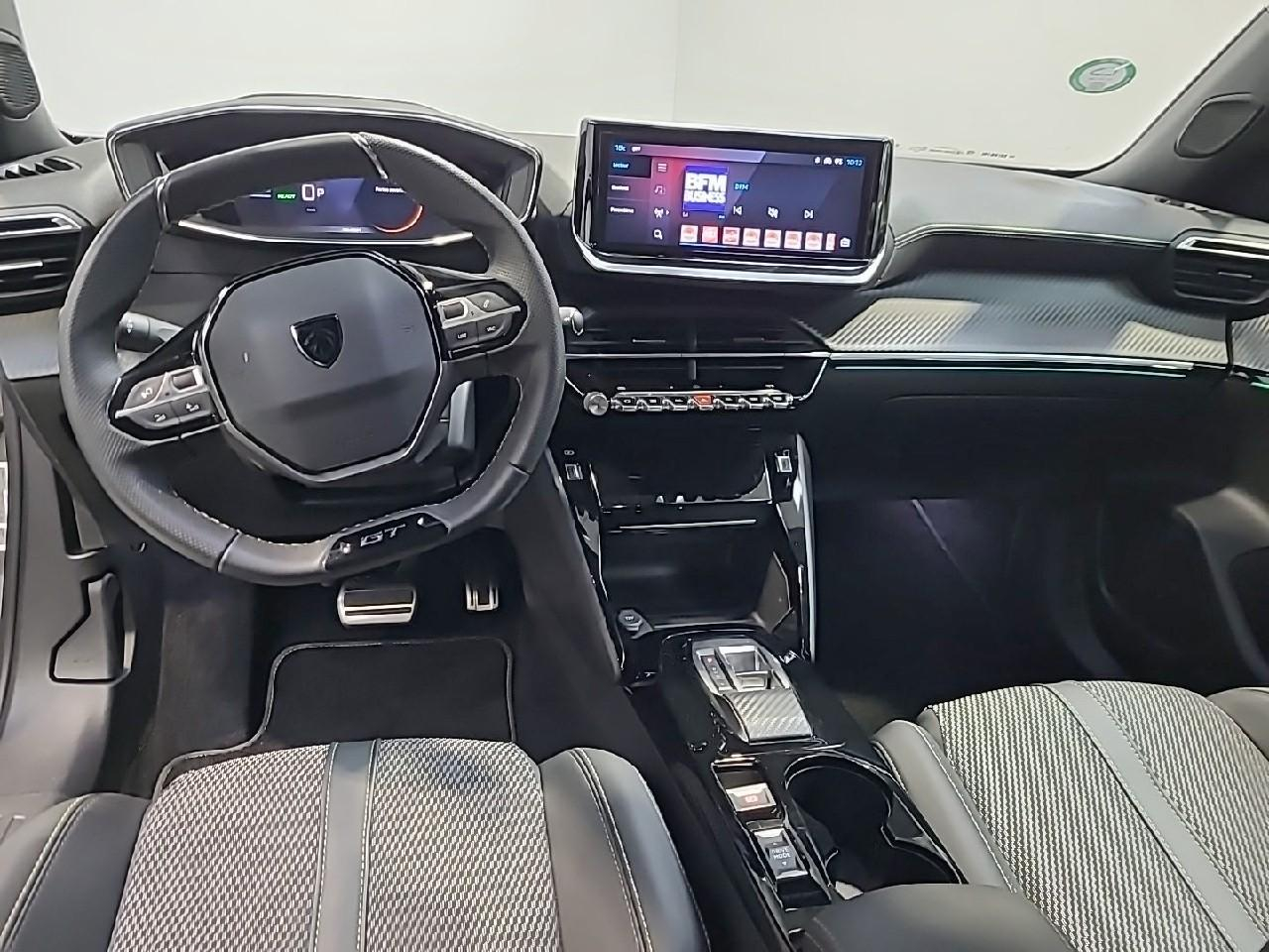 Peugeot 2008 electrique 54 kwh 156 ch gt — photo 12