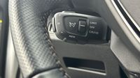 Peugeot 3008 GT HYBRID 225 e-EAT8 — photo 18