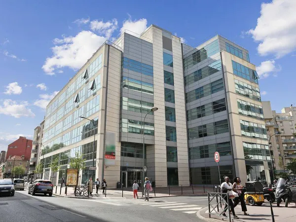 Bureau 2166 m²