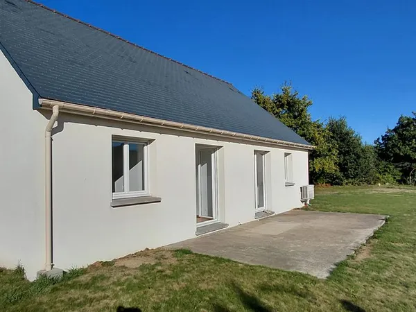 Maison de 2022 - 85 m2 - 3 chambres - sous décennale