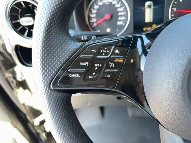 Mercedes Vito tourer 114 cdi lg 9g-tronic 4x4 — photo 27