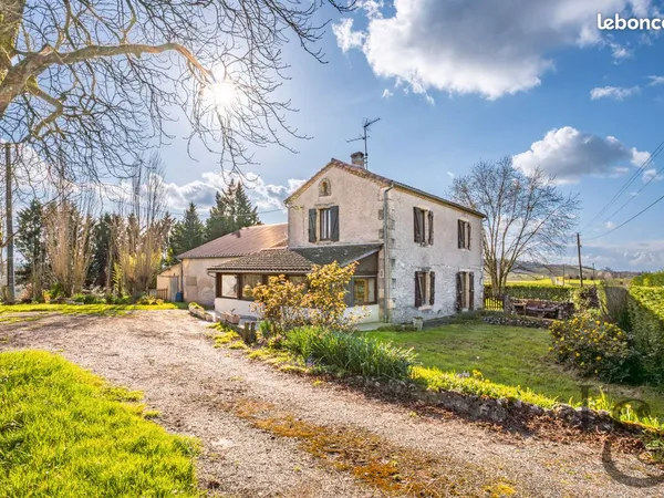 Maison 4 pièces 132 m²